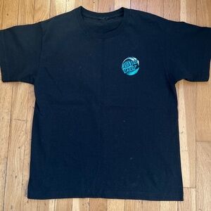 NWOT Santa Cruz black tshirt